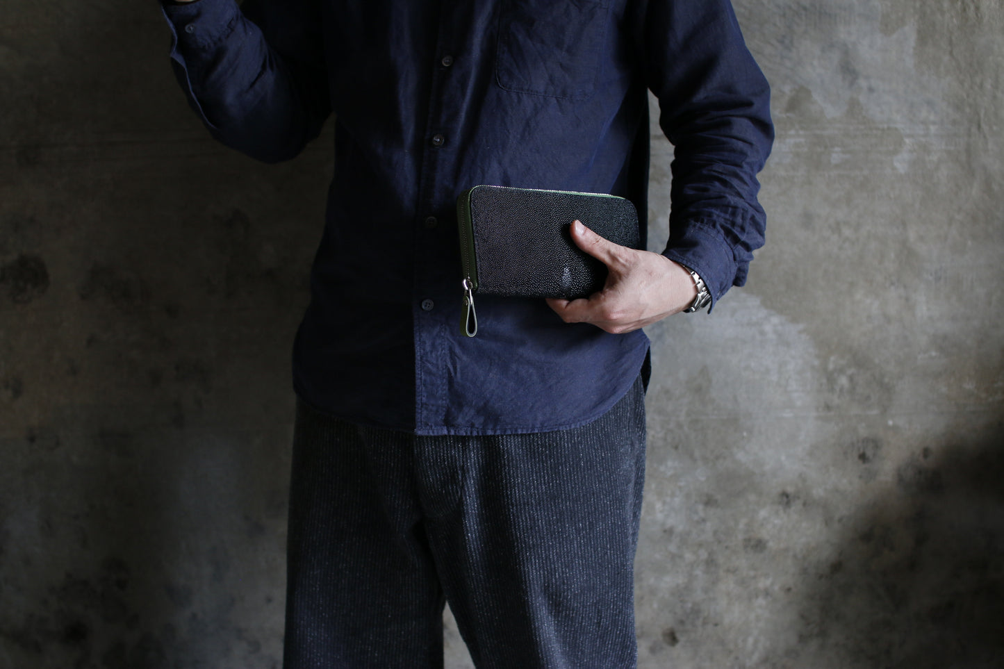 【オーダー】ガルーシャ総手縫いラウンドZIP長財布(ブラック×ライムグリーン)