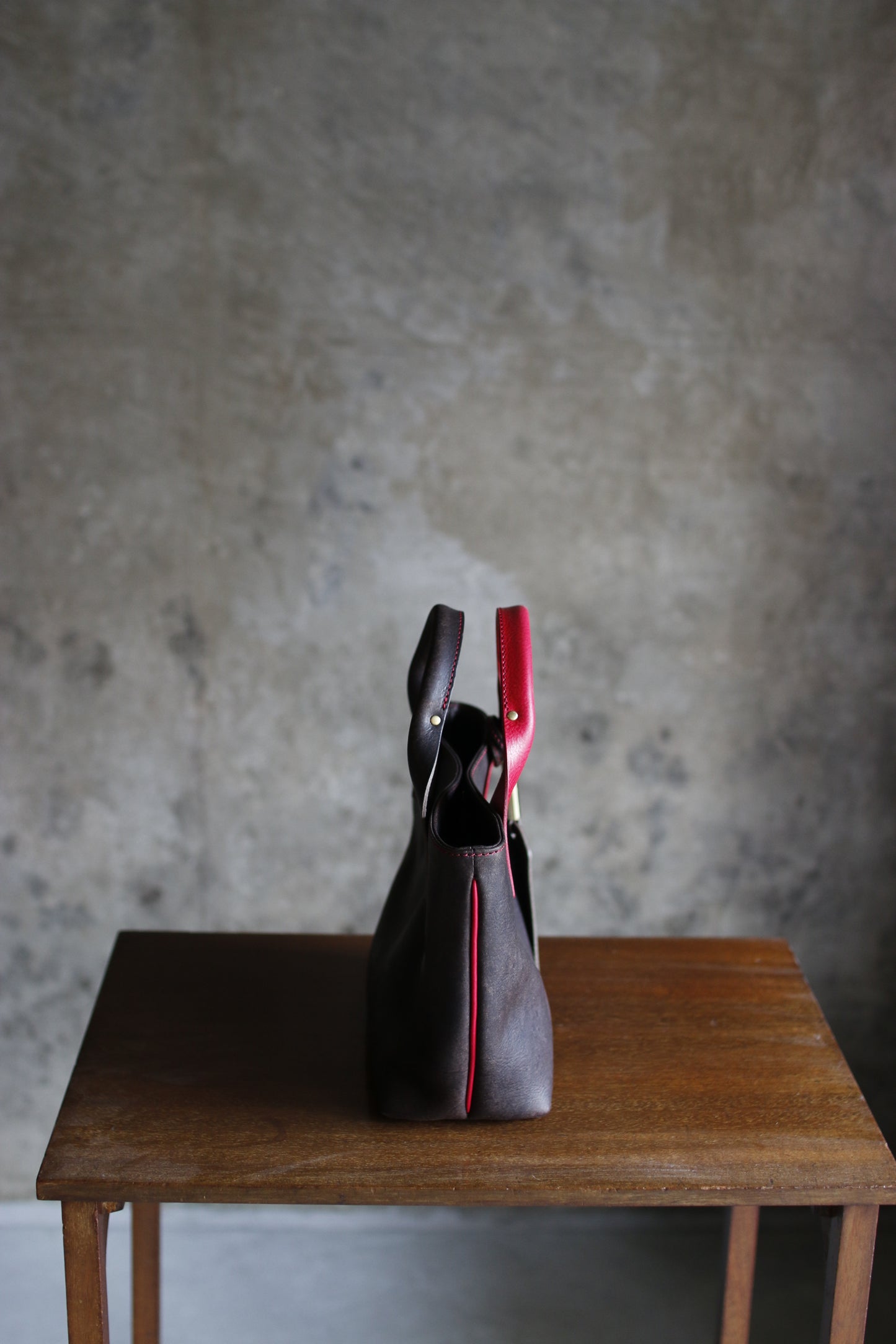 【オーダー】t様専用オーダートートバッグ(アントラクト×レッド配色)