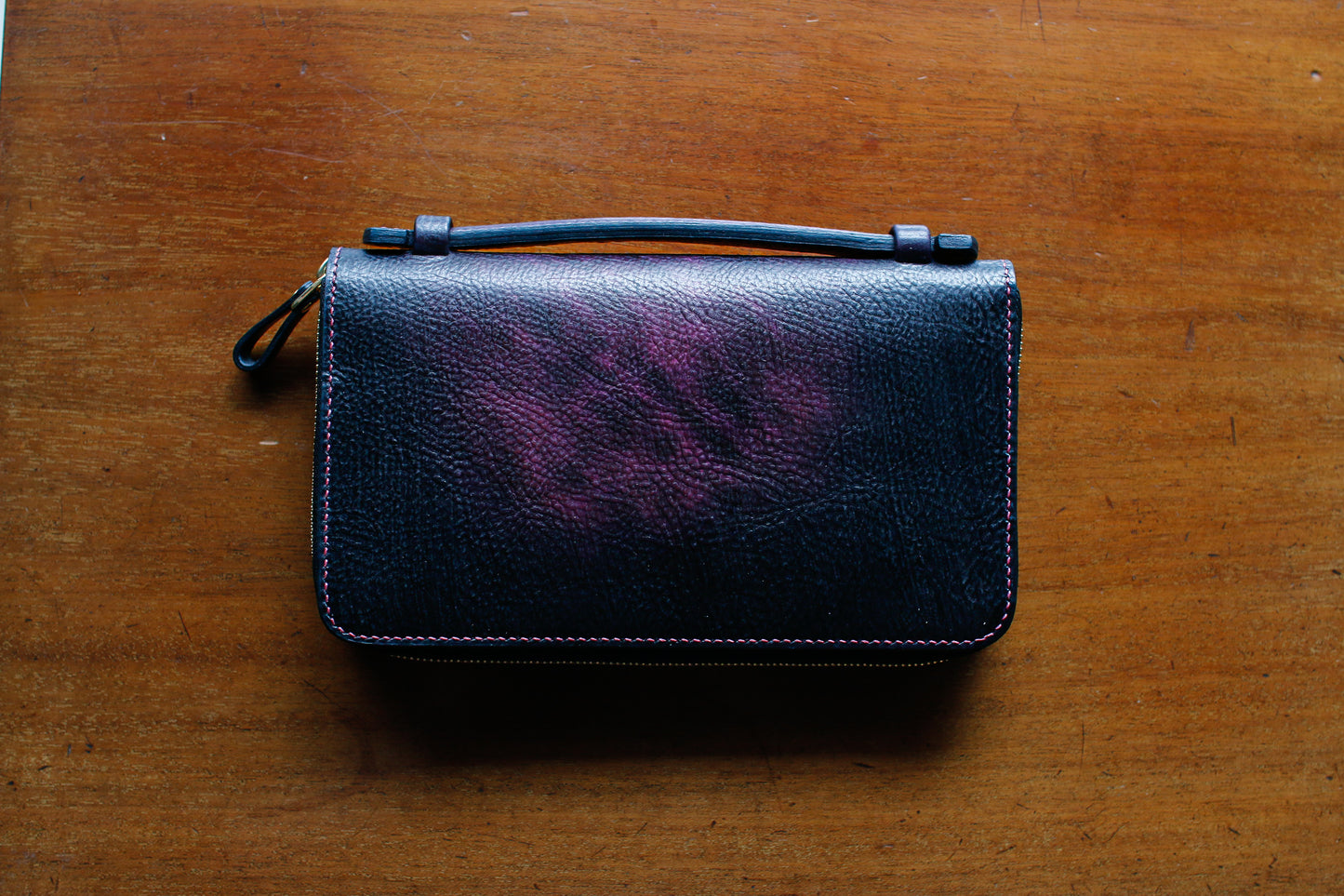 【オーダー】ハンドダイパープルの総手縫いオーガナイザー財布