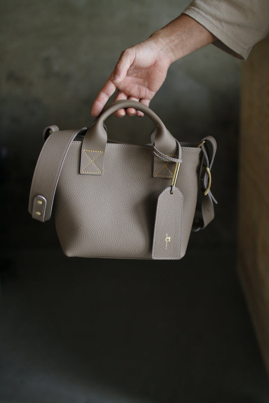 ドイツシュリンク仕立てのミニトート【Bespoke series】