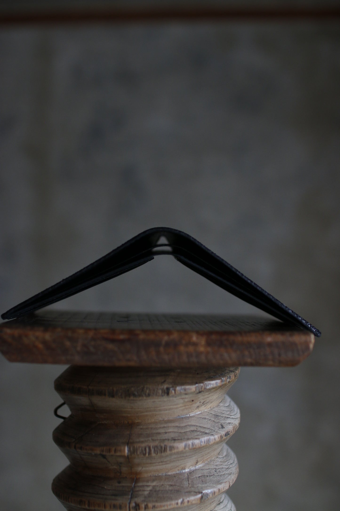 【オーダー】ガルーシャ二つ折財布総手縫い