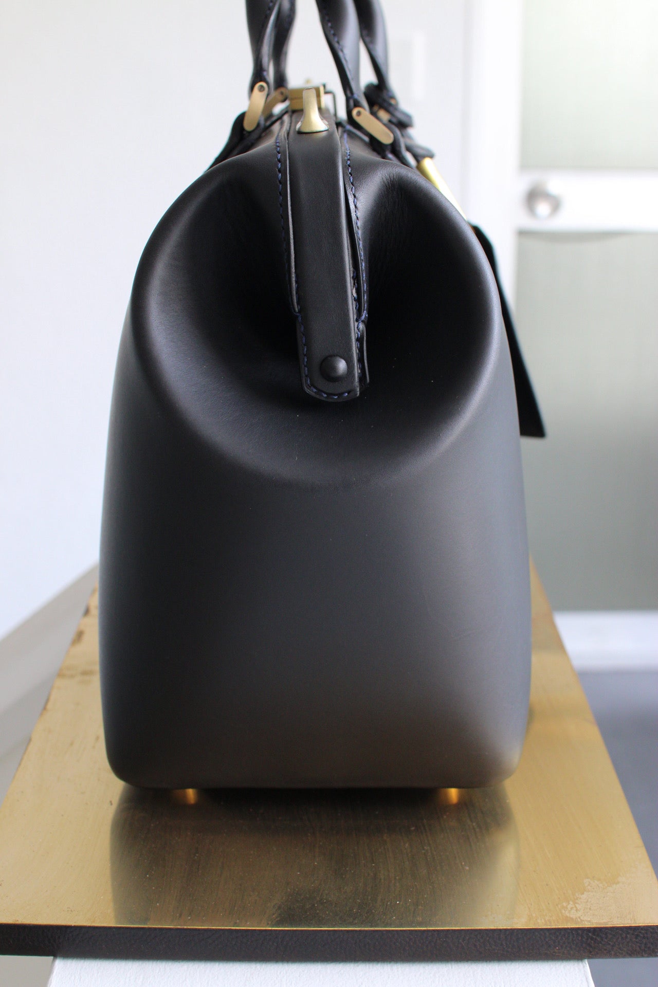 【オーダー】クラシックな総手縫いの口枠ボストンバッグ