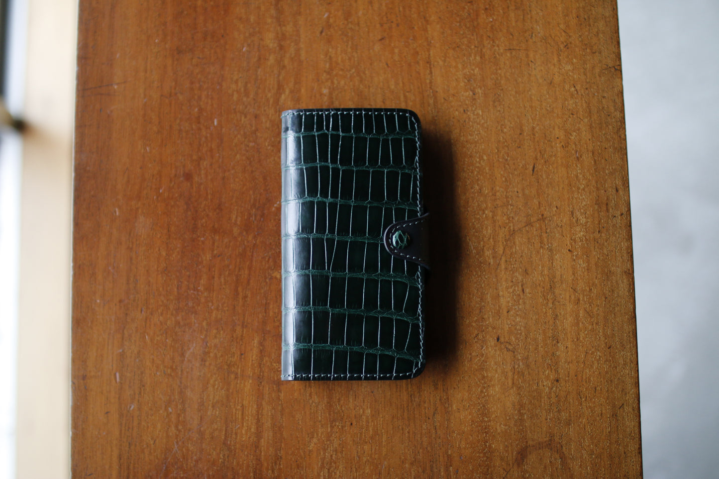 【オーダー】アリゲーターiphone 15 promaxケース