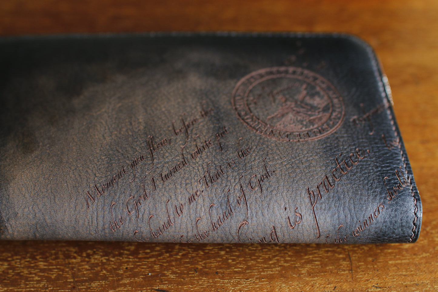 【オーダー】ハンドダイ＆レーザー彫刻のラウンドZIP長財布