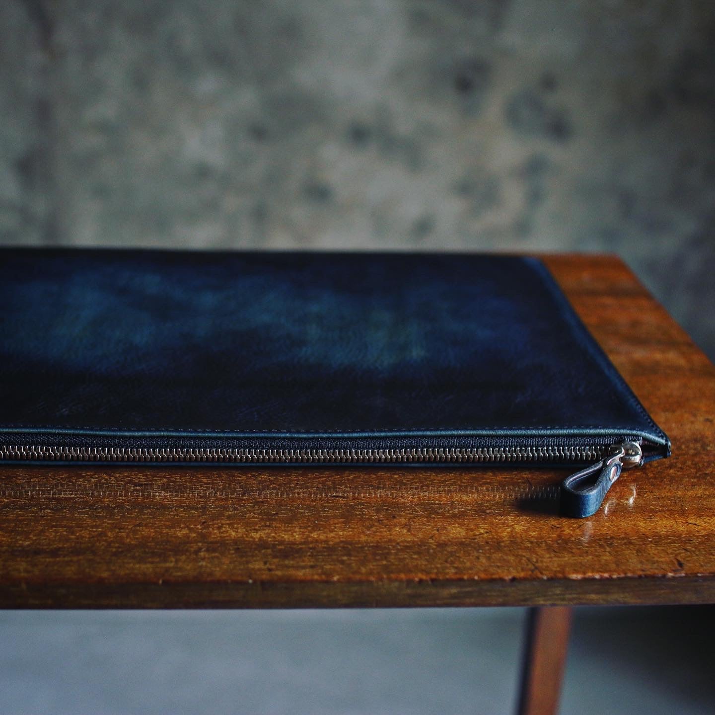 【オーダー】ハンドダイのドキュメントクラッチバッグ