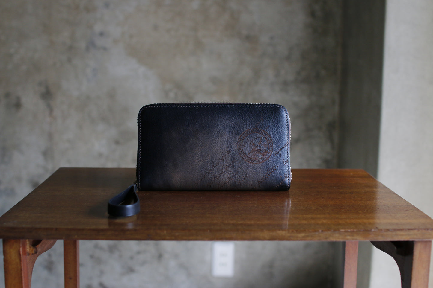【オーダー】ハンドダイ＆レーザー彫刻のラウンドZIP長財布