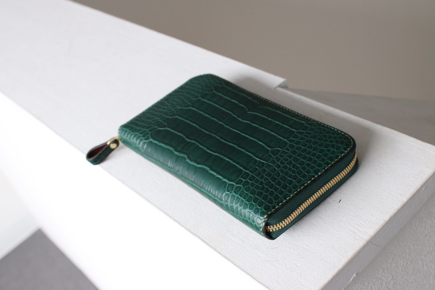 【オーダー】アリゲーター総手縫いラウンドZIPウォレット収納多め