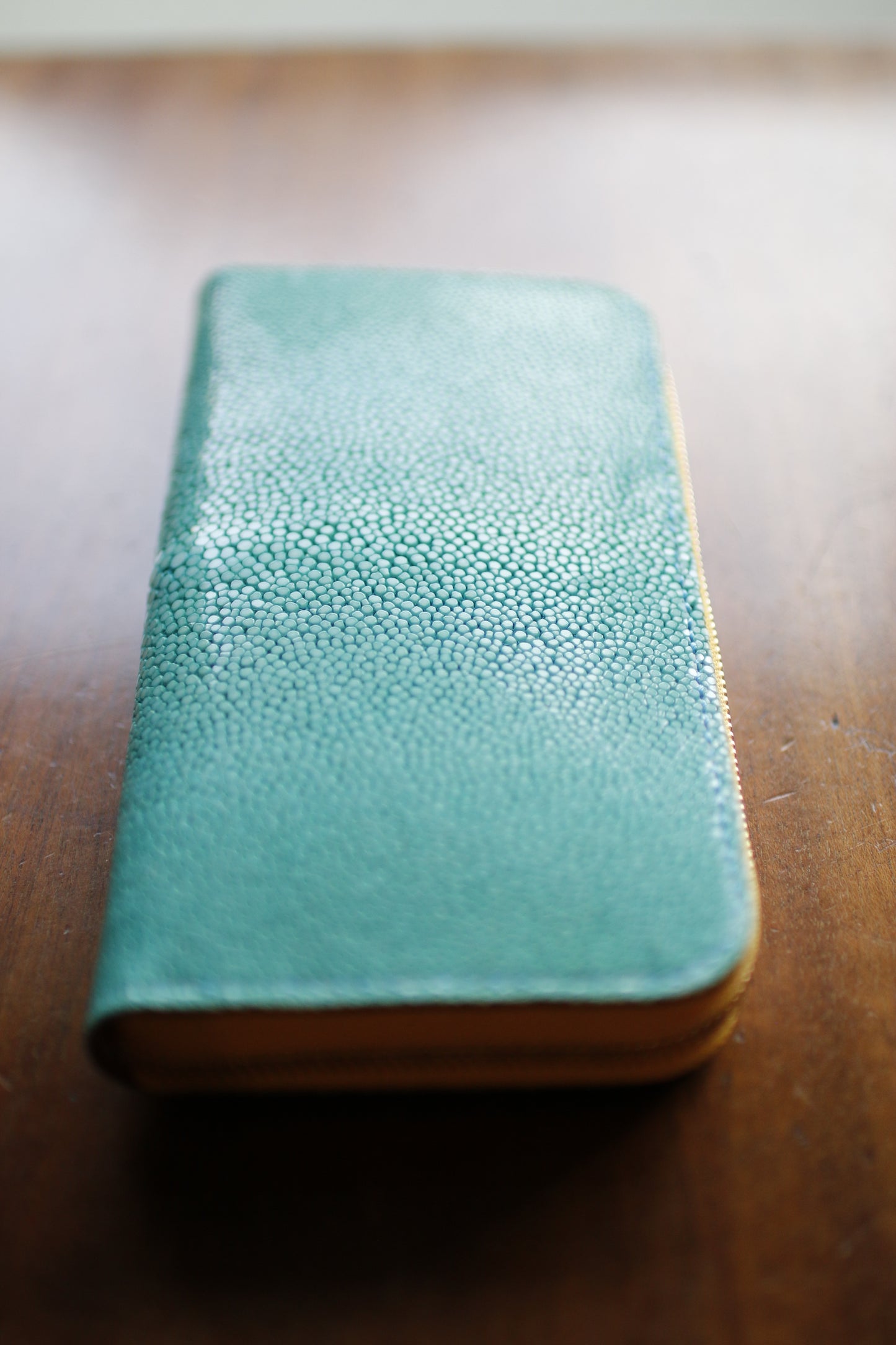 【オーダー】ガルーシャ総手縫いラウンドZIPウォレット