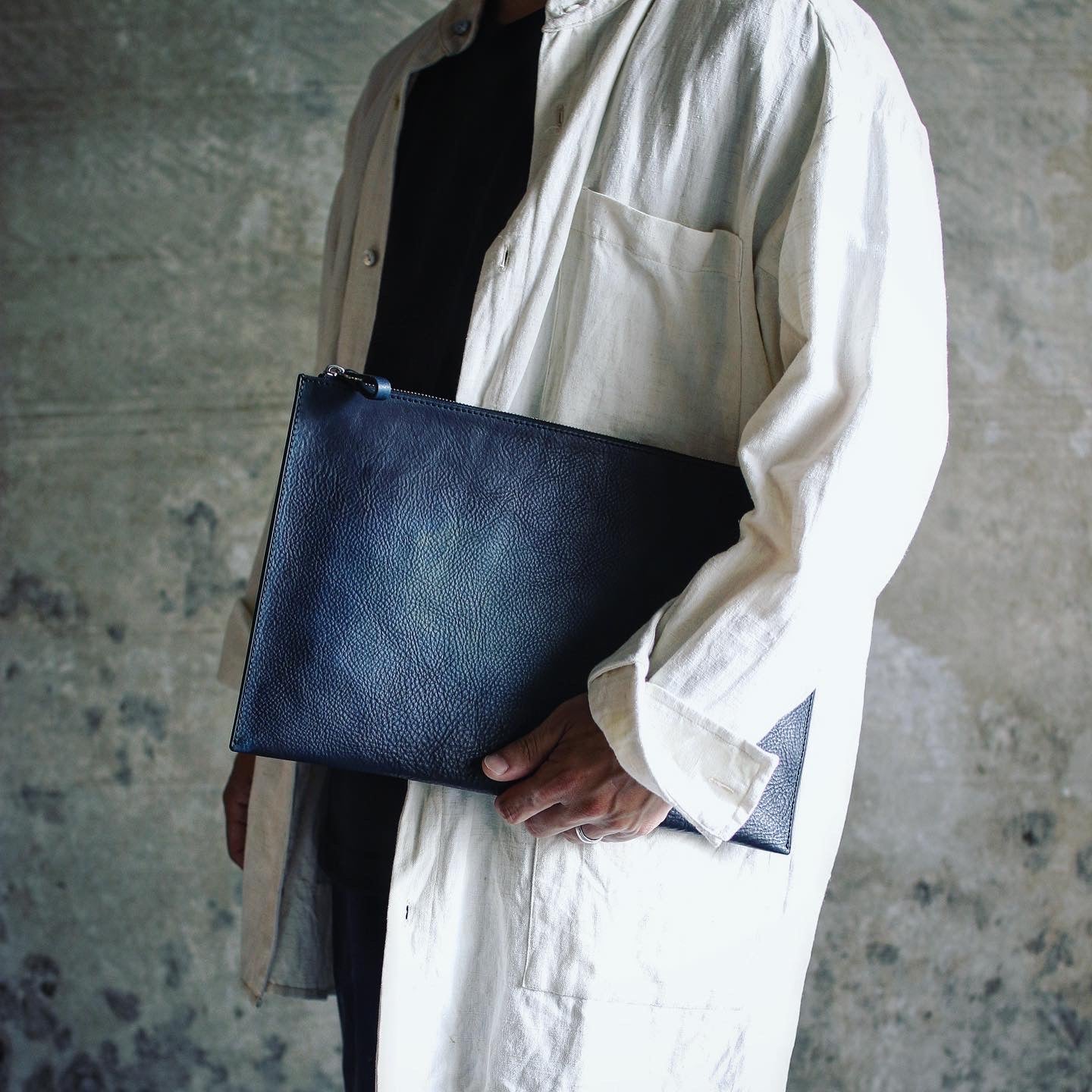 【オーダー】ハンドダイのドキュメントクラッチバッグ