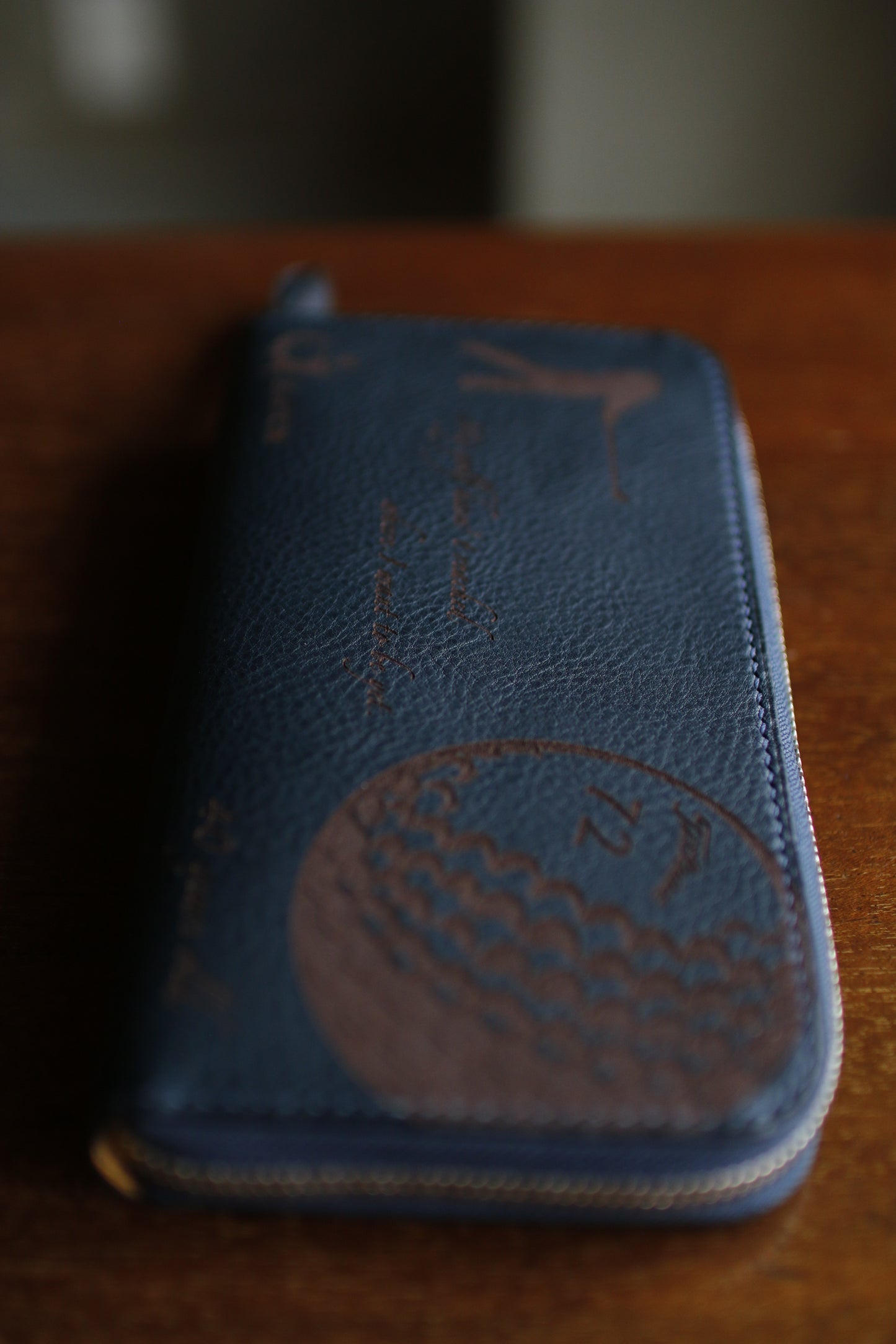 【オーダー】レーザー彫刻の総手縫いラウンドZIP長財布