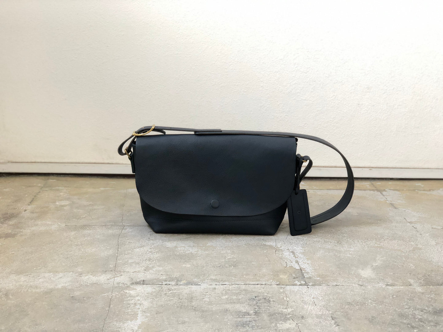 【オーダー】お出かけにも便利なサイズのポストマンバッグ