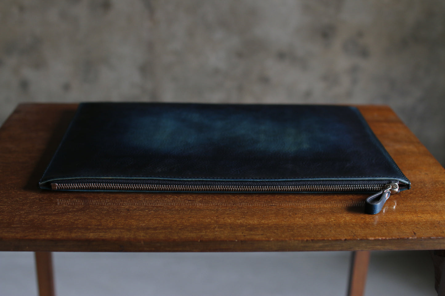 【オーダー】ハンドダイのドキュメントクラッチバッグ