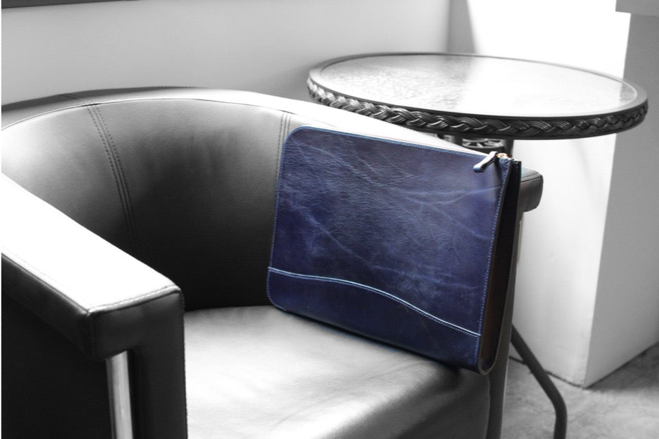 【オーダー】総手縫いのブライドルレザークラッチバッグ