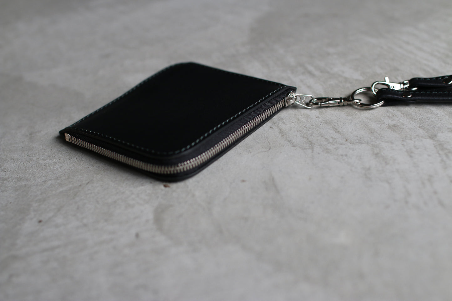 【オーダー】ネックストラップ付きL字コンパクト財布