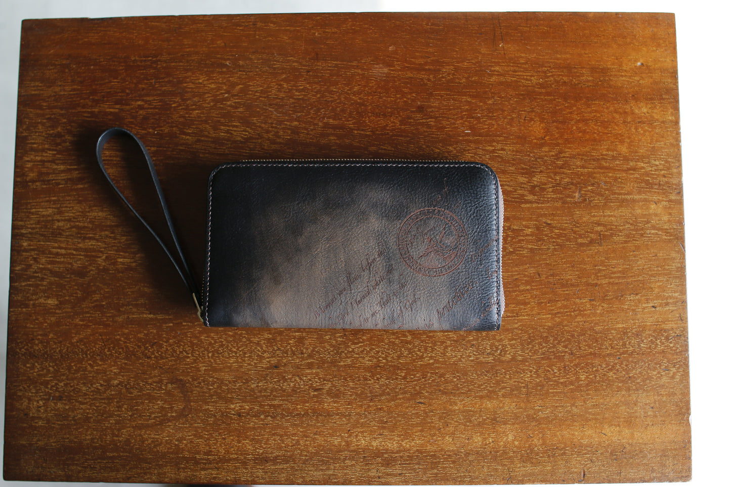 【オーダー】ハンドダイ＆レーザー彫刻のラウンドZIP長財布