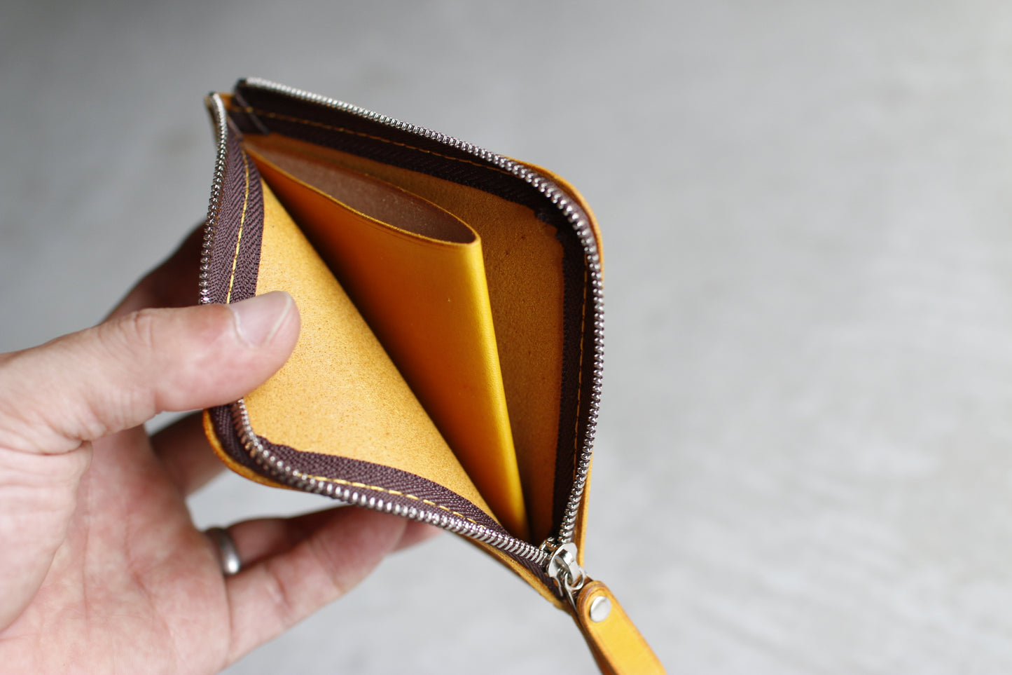 【オーダー】イエロー（カラーオーダー）のL字コンパクト財布