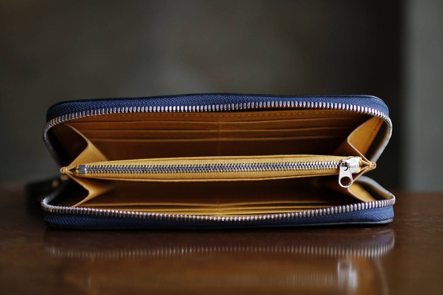 【オーダー】レーザー彫刻の総手縫いラウンドZIP長財布