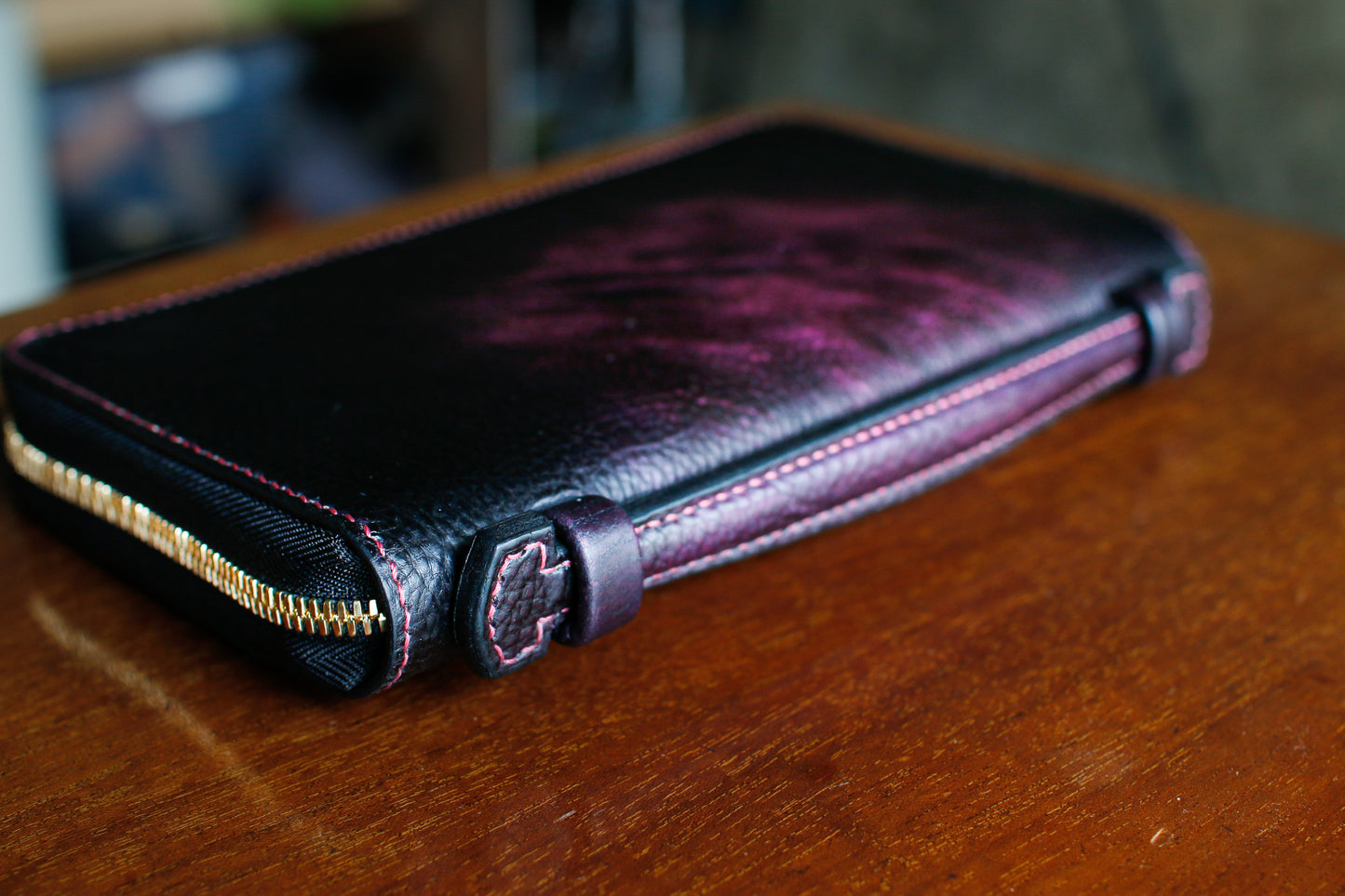 【オーダー】ハンドダイパープルの総手縫いオーガナイザー財布