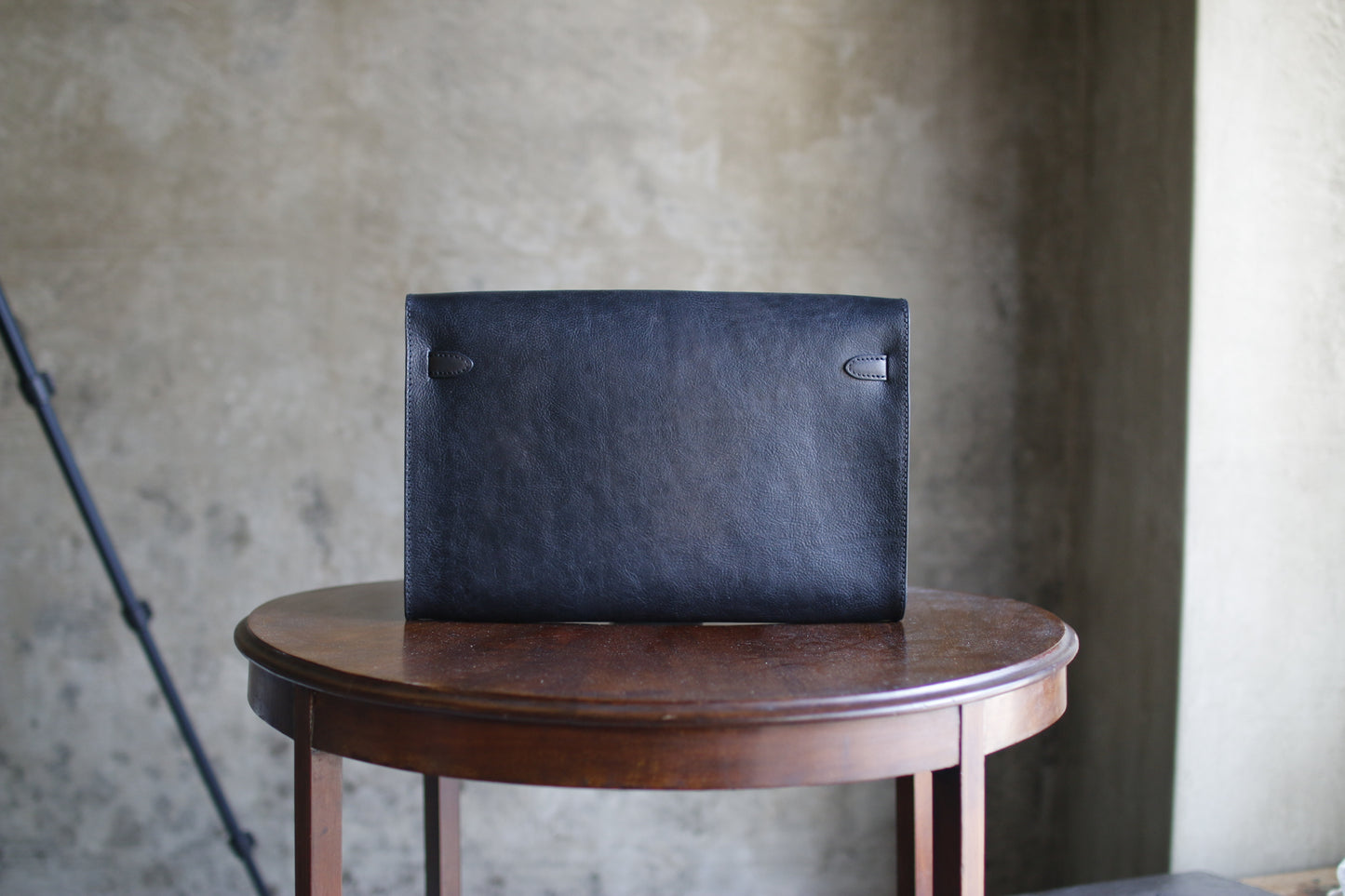 【オーダー】金具が特徴的なPCクラッチバッグ