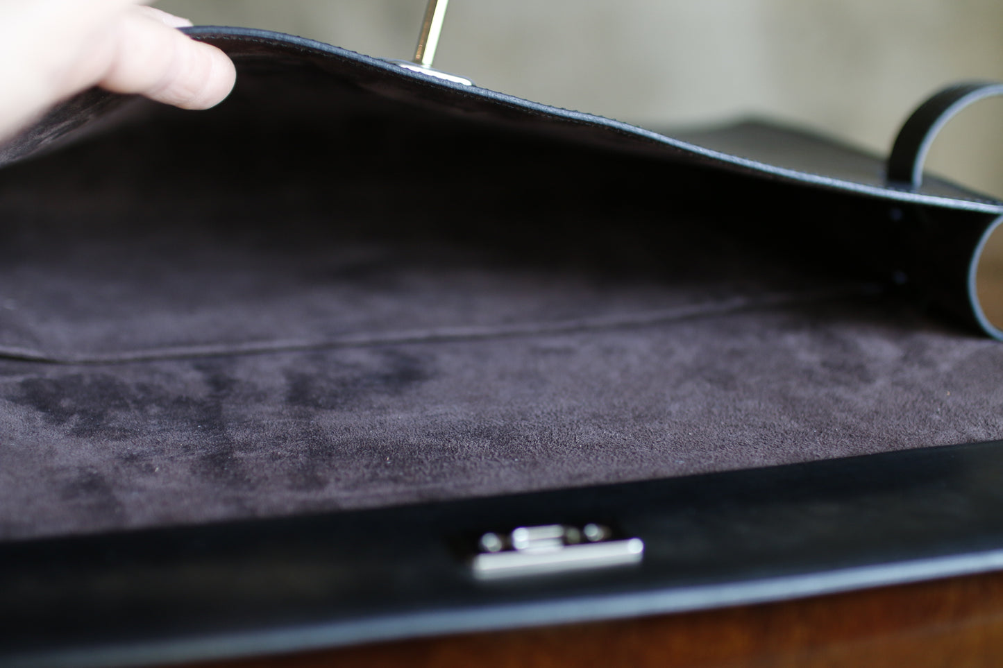 【オーダー】金具が特徴的なPCクラッチバッグ