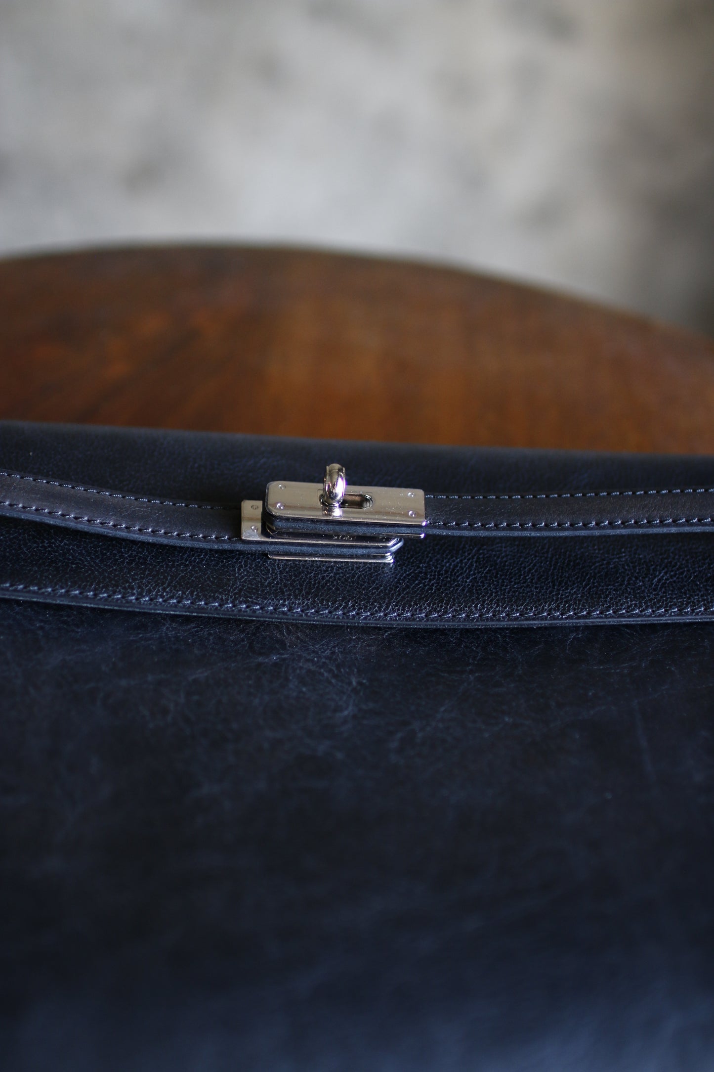 【オーダー】金具が特徴的なPCクラッチバッグ