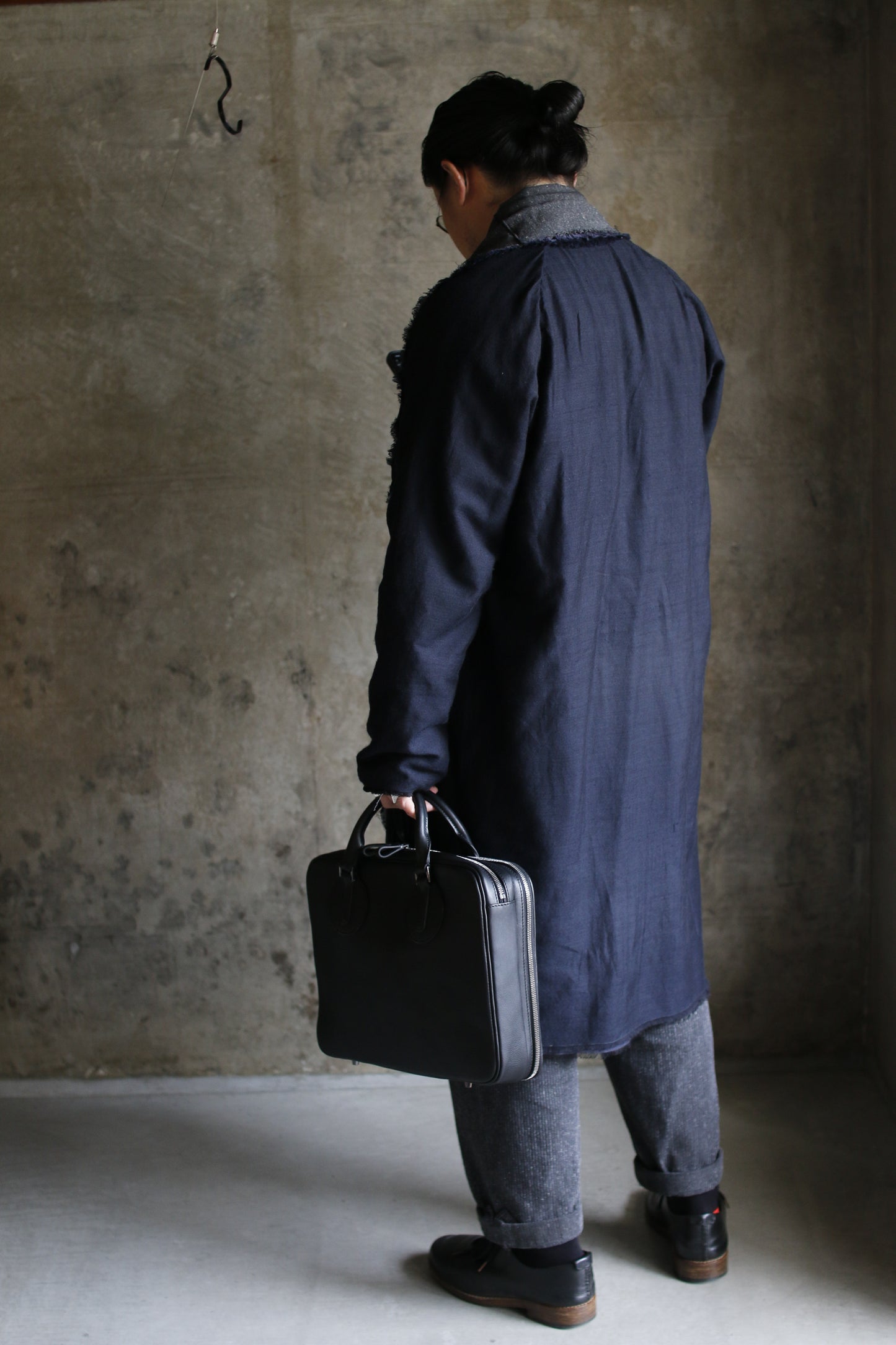 【オーダー】前後で表情が違うビジネスバッグ