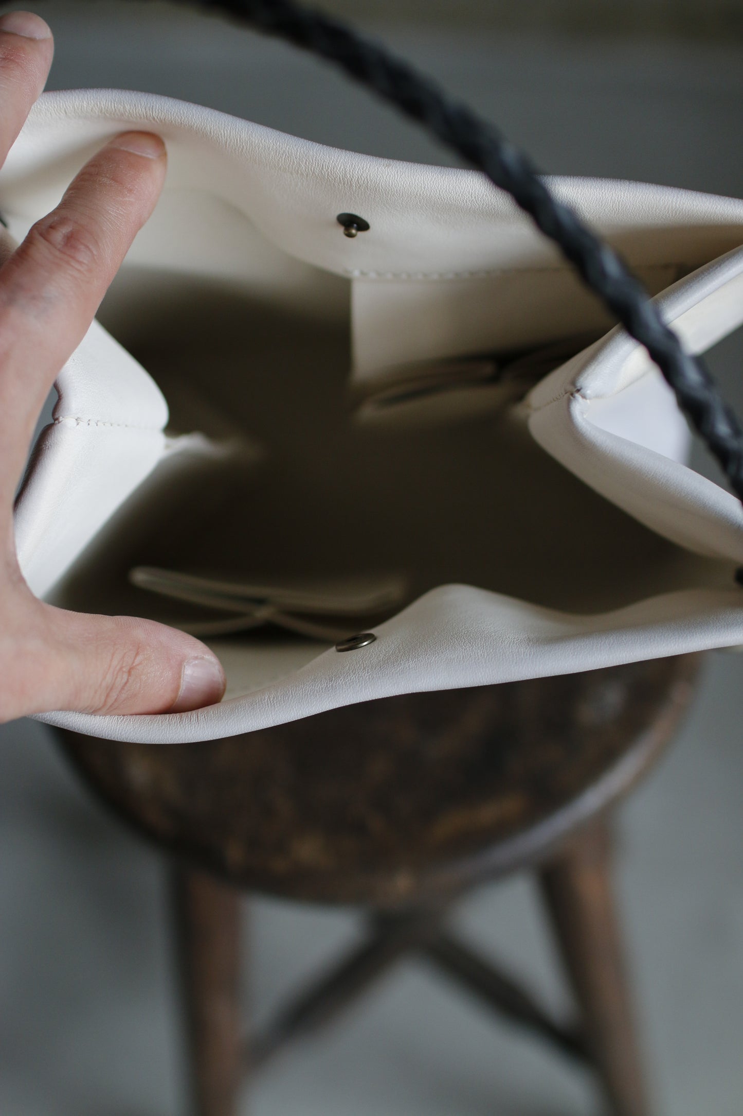 【オーダー】アルチザン仕様のレザー紙袋バッグ