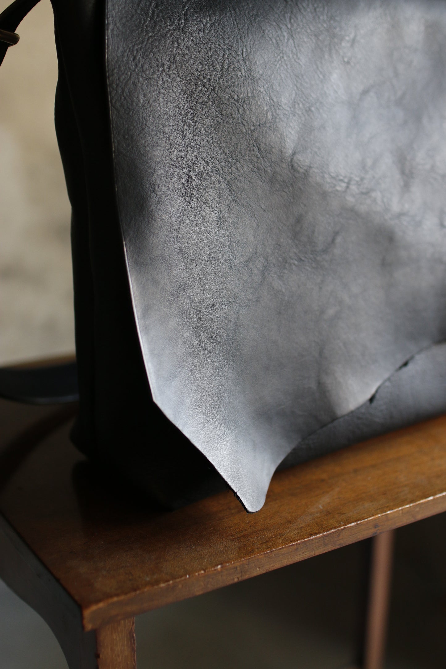 【オーダー】Y様裁ち切りカブセのメッセンジャーバッグ