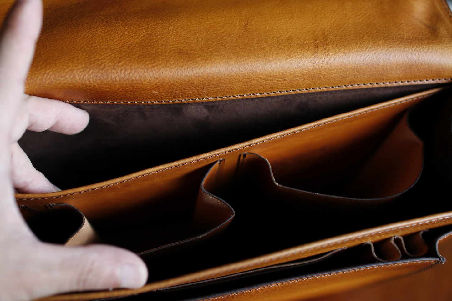 【オーダー】クラシックハンドダイブリーフケース