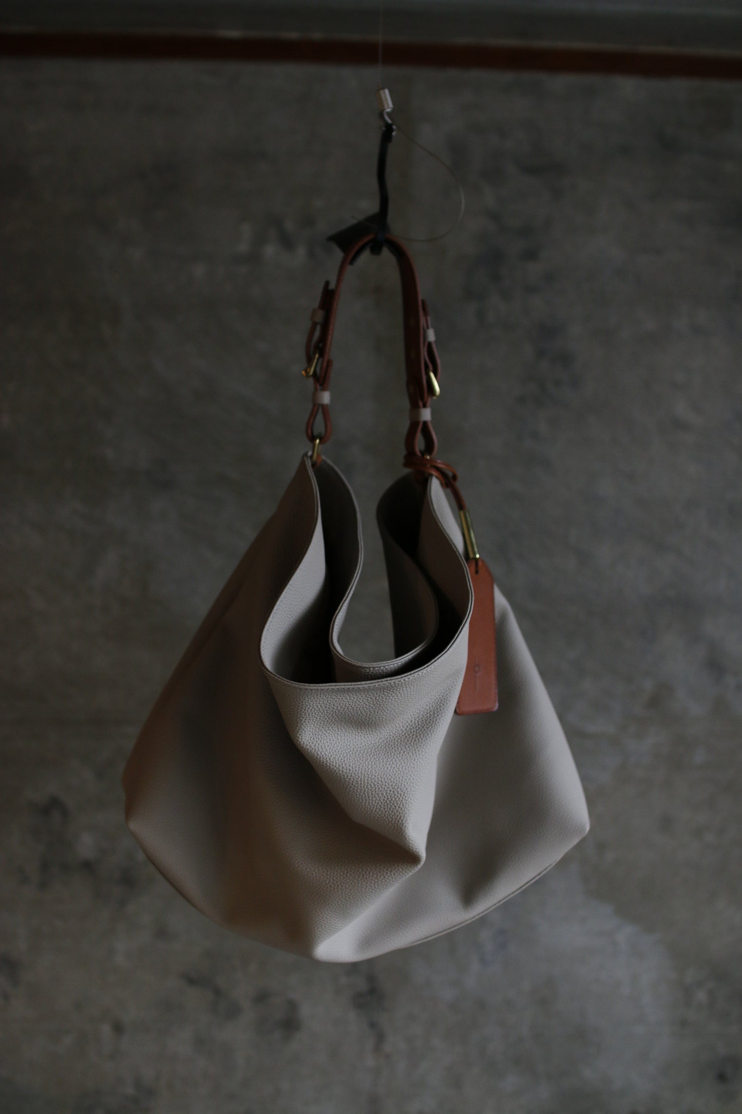 【オーダー】クラシカルなソフトワンショルダーバッグ