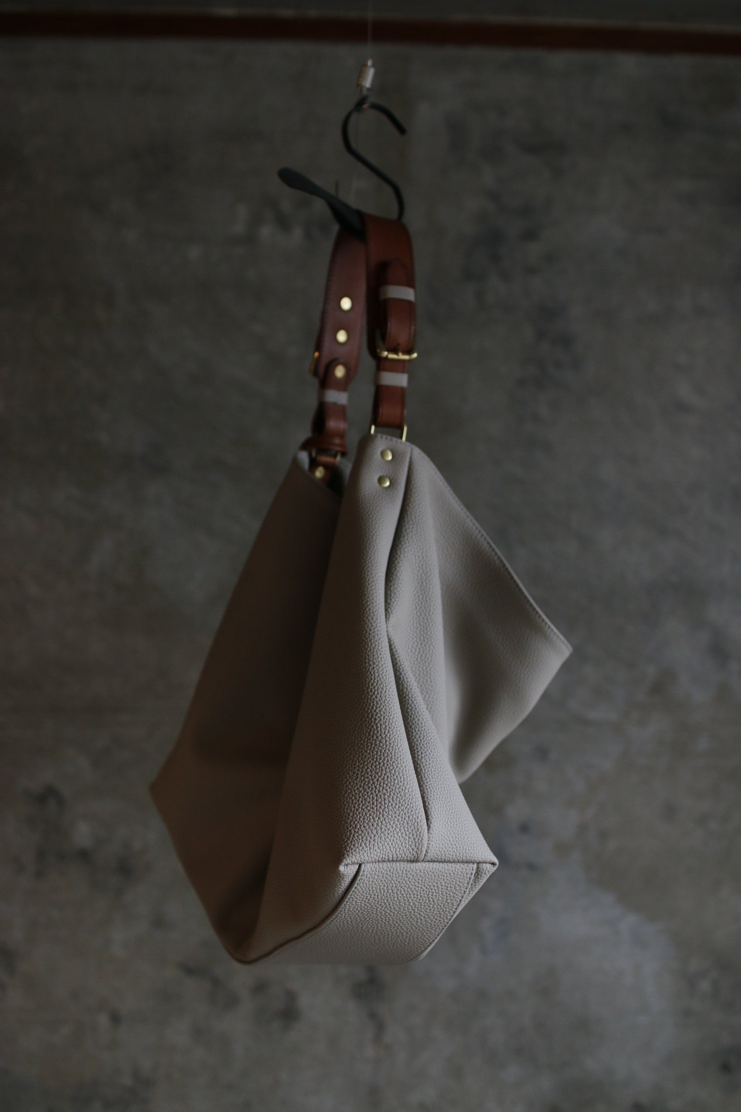 【オーダー】クラシカルなソフトワンショルダーバッグ