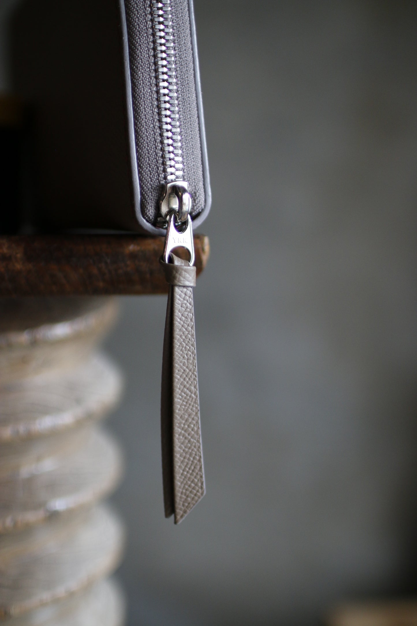 【オーダー】オールノブレッサカーフ仕様のラウンドファスナー長財布