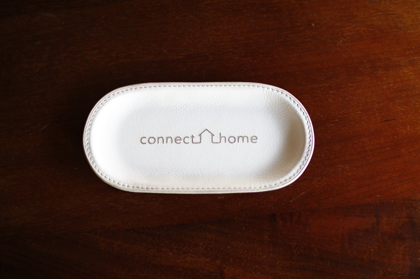 【オーダー】レザーの質感を感じるキャッシュトレイ※レーザー加工ロゴver.