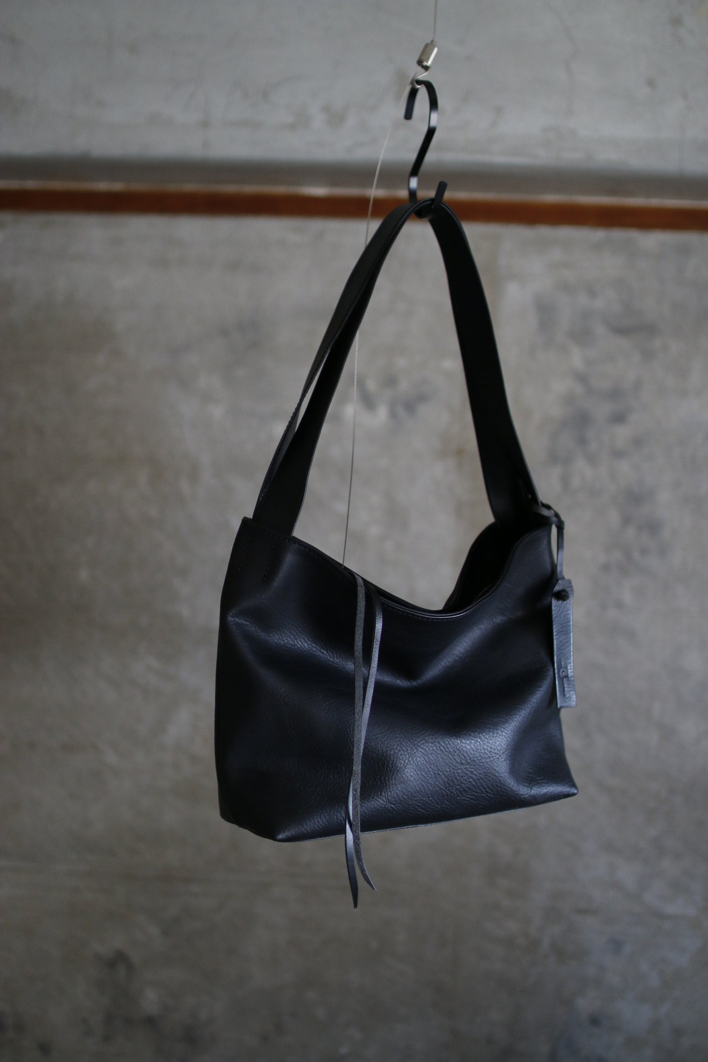 【オーダー】くたっとしたミディアムワンショルダーバッグS